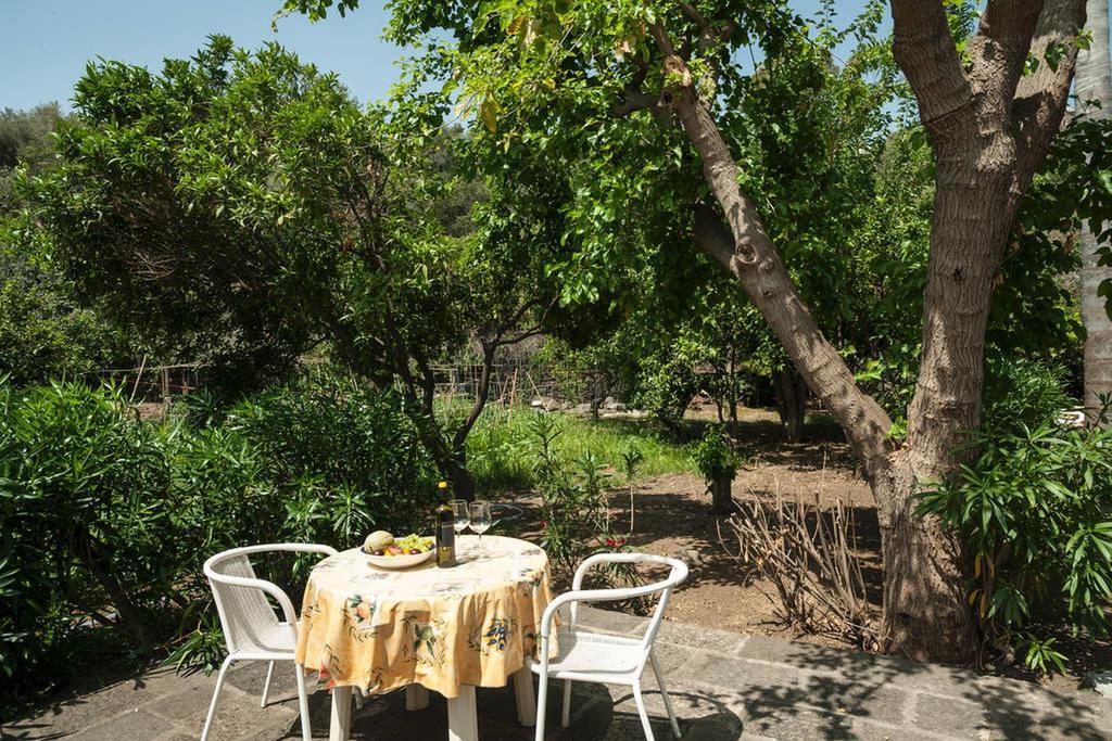 Come In Sicily La Pietra Monaca Apartment Acireale Ruang foto
